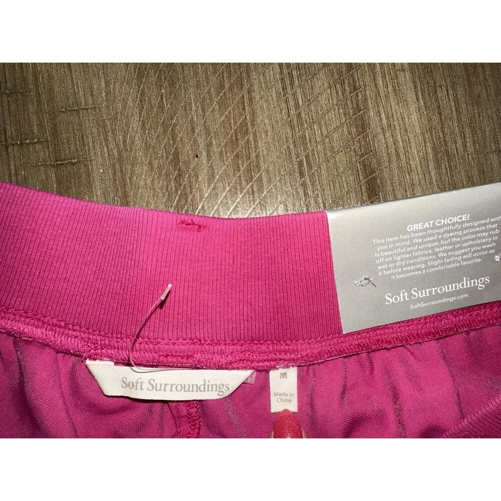 NWT Soft Surroundings 7.5” Pali Shorts Cargo Pockets Pink Womens Size Medium NEW